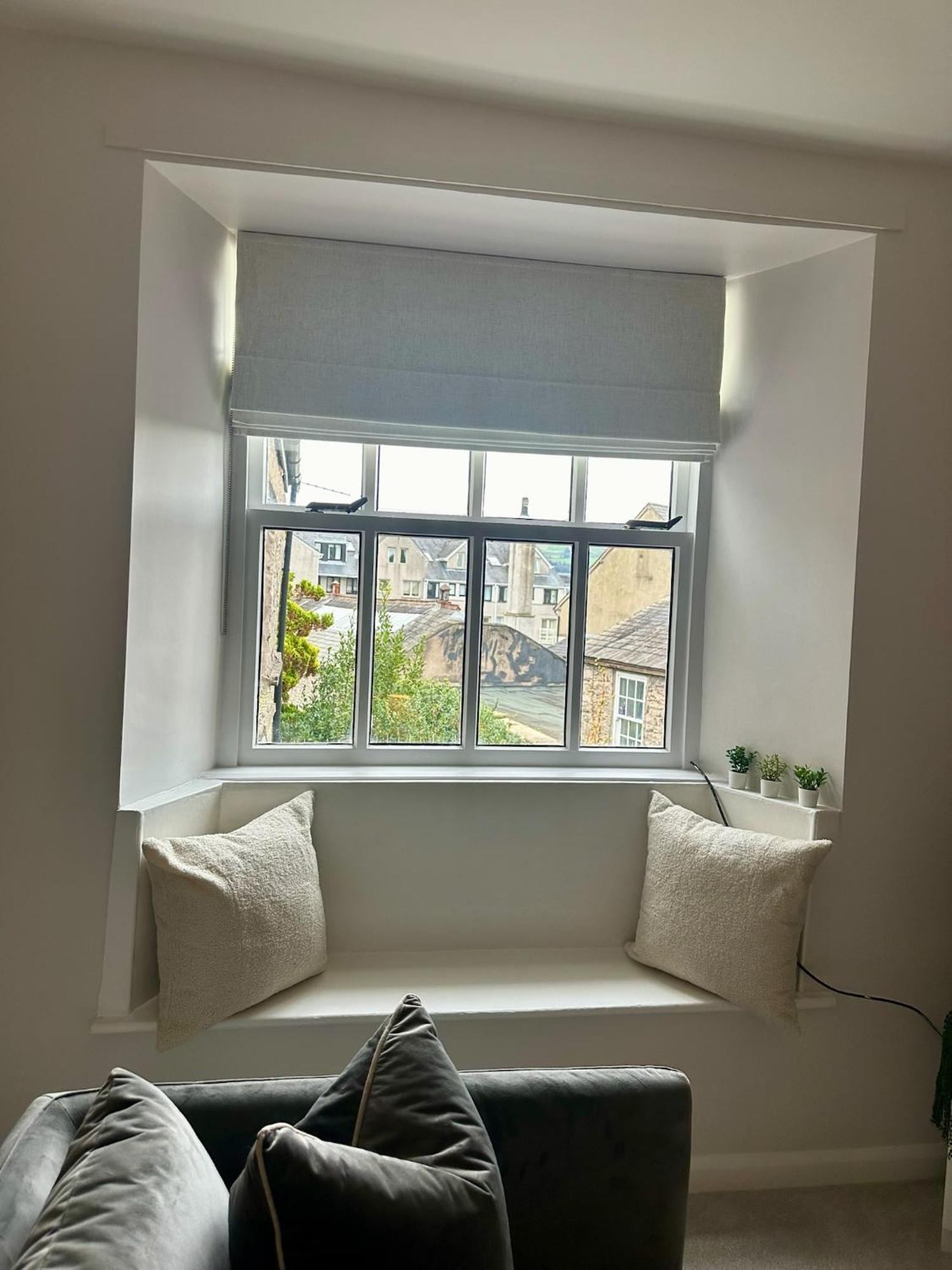 Castle View Apartments - The Hideout 肯德尔 外观 照片